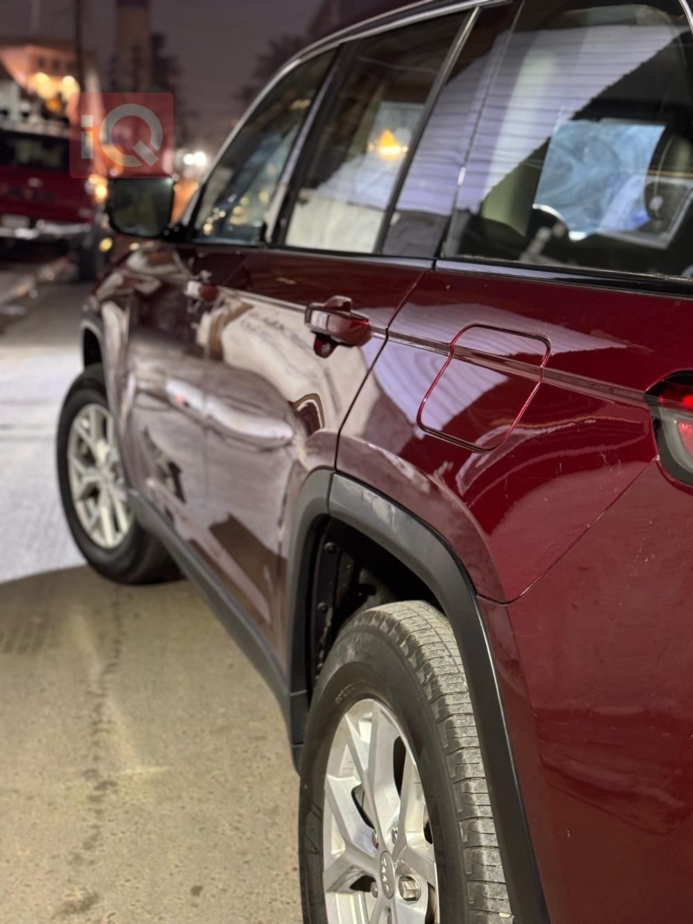 جيب جراند شيروكي